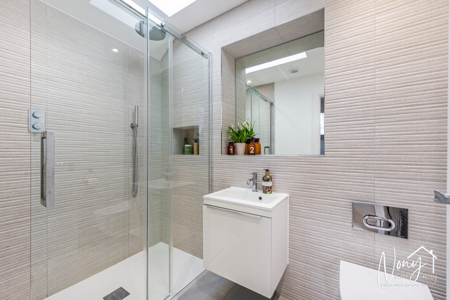 3 bedroom House for Sale Beaufort Court, Stoney Lane, Weeke