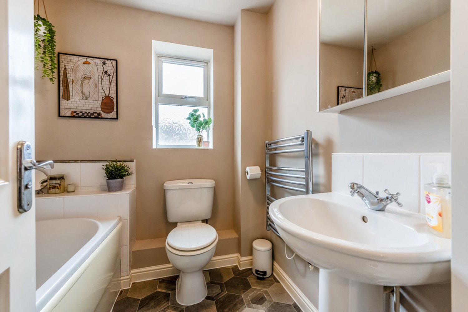 2 bedroom Flat for Sale Drum Road, Eastleigh