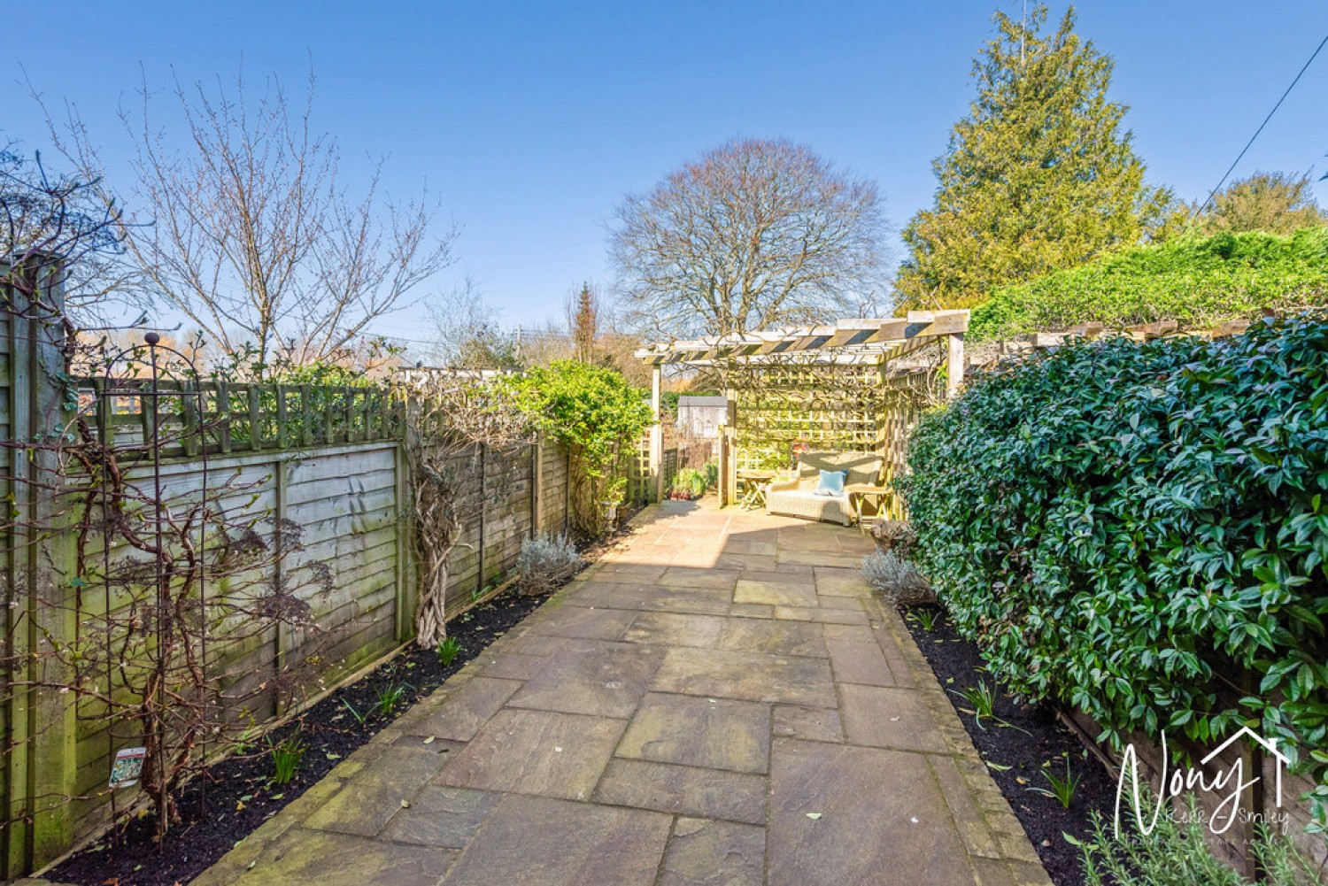2 bedroom House for Sale Easton, Winchester