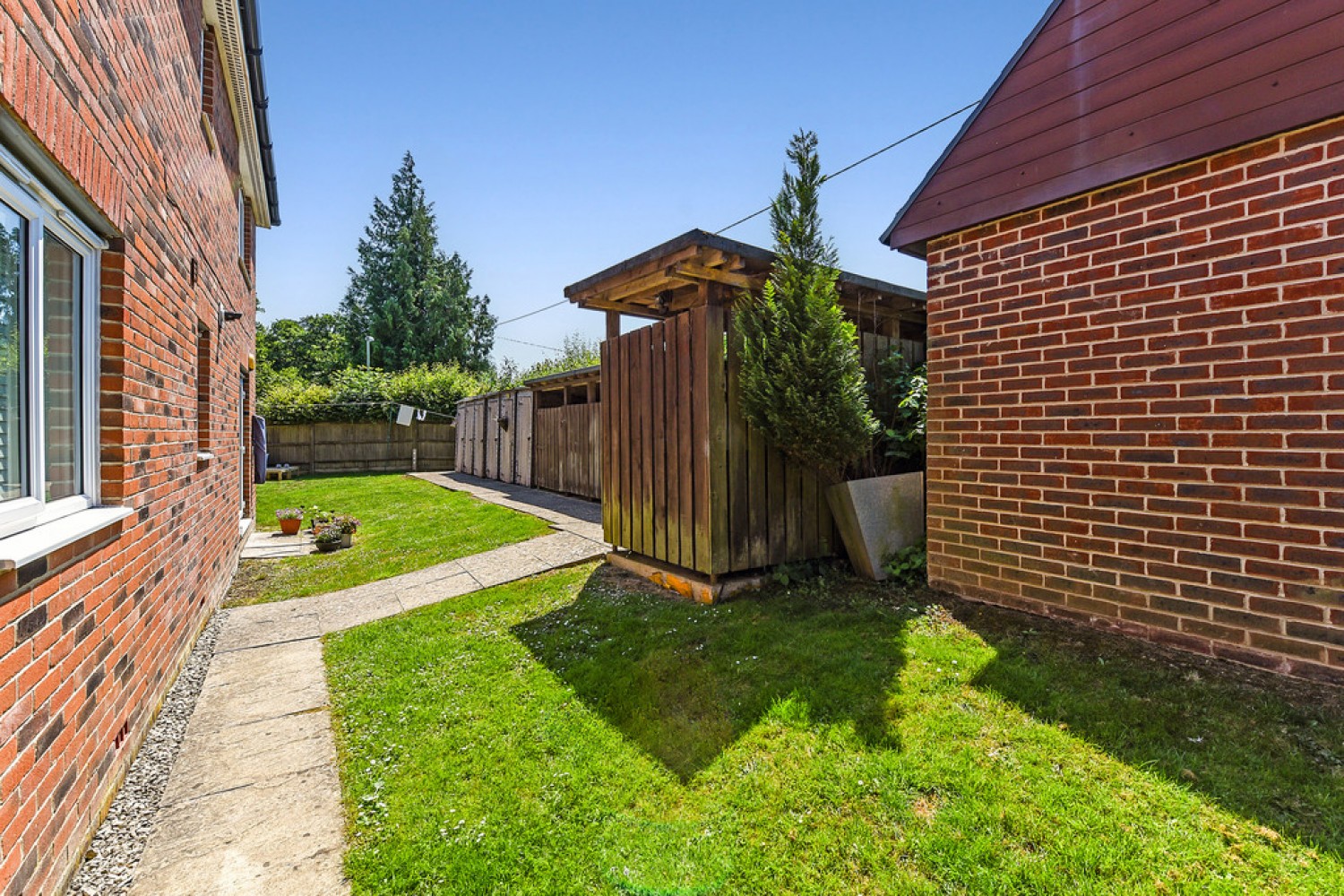 1 bedroom Flat for Sale Francis Copse, Colden Common
