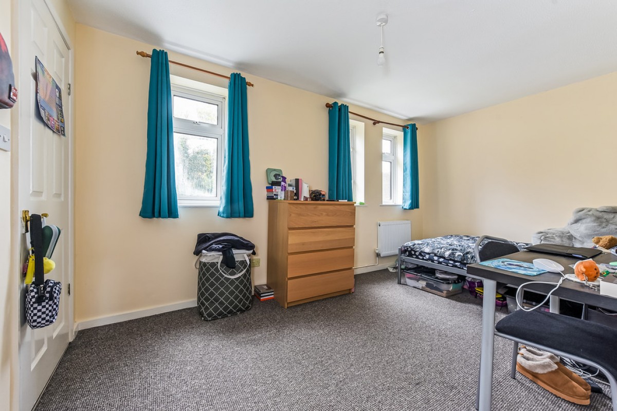 Princes Place, Stanmore, Winchester