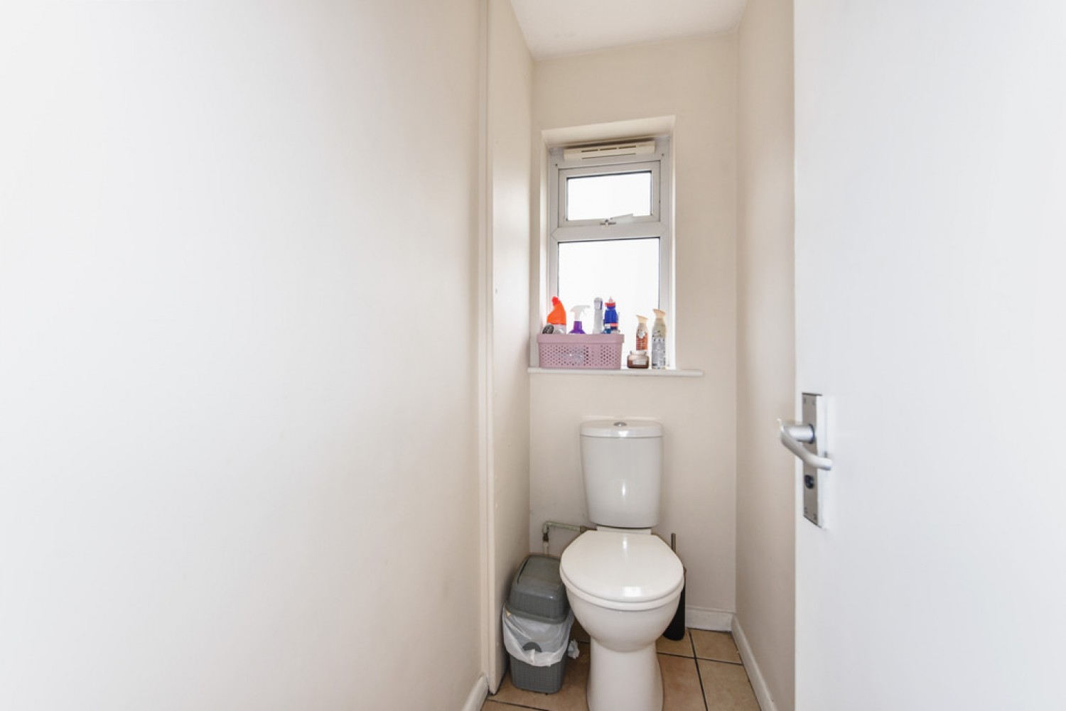 3 bedroom Flat for Sale Woolford Close