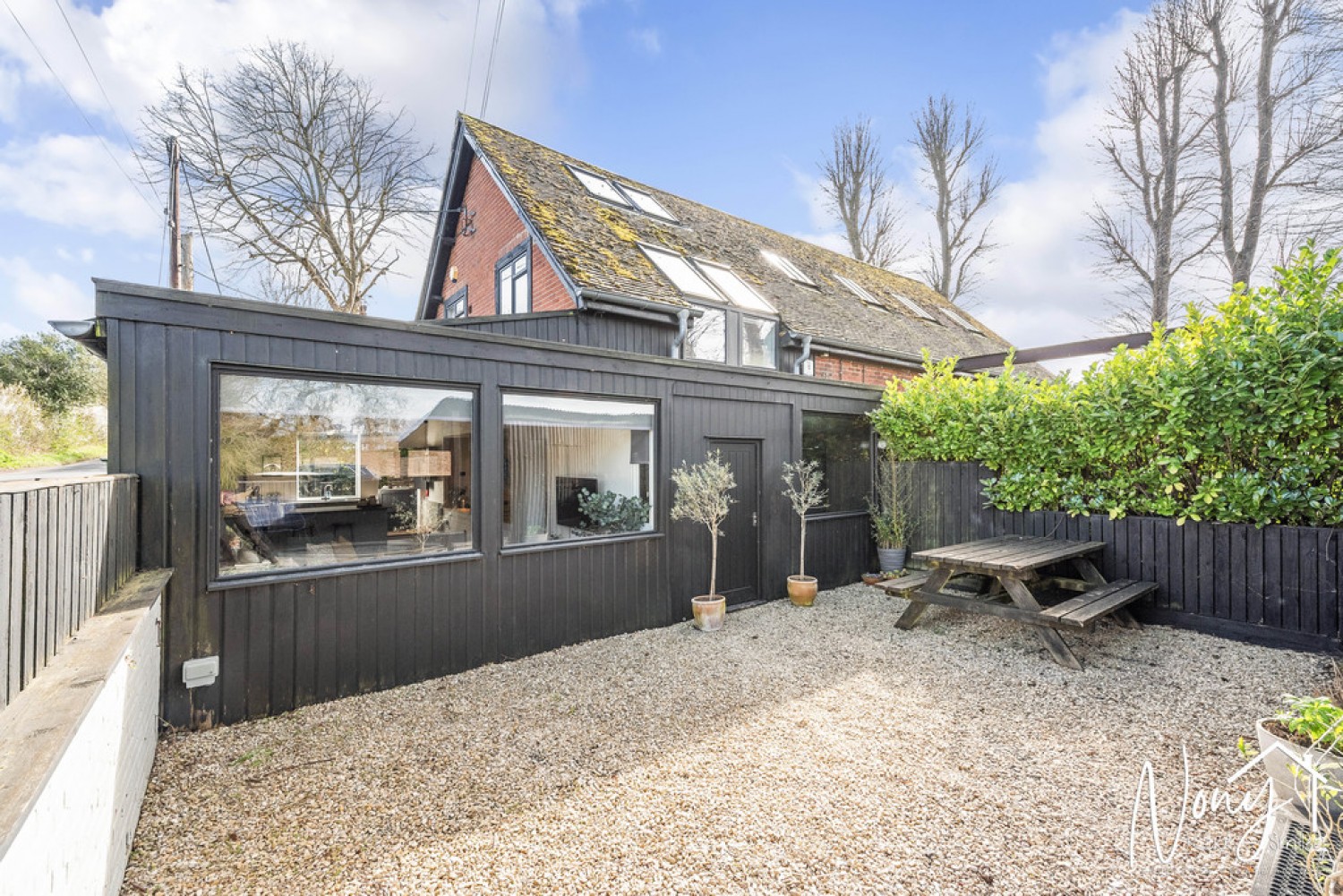 2 bedroom House for Sale Littleton, SO22