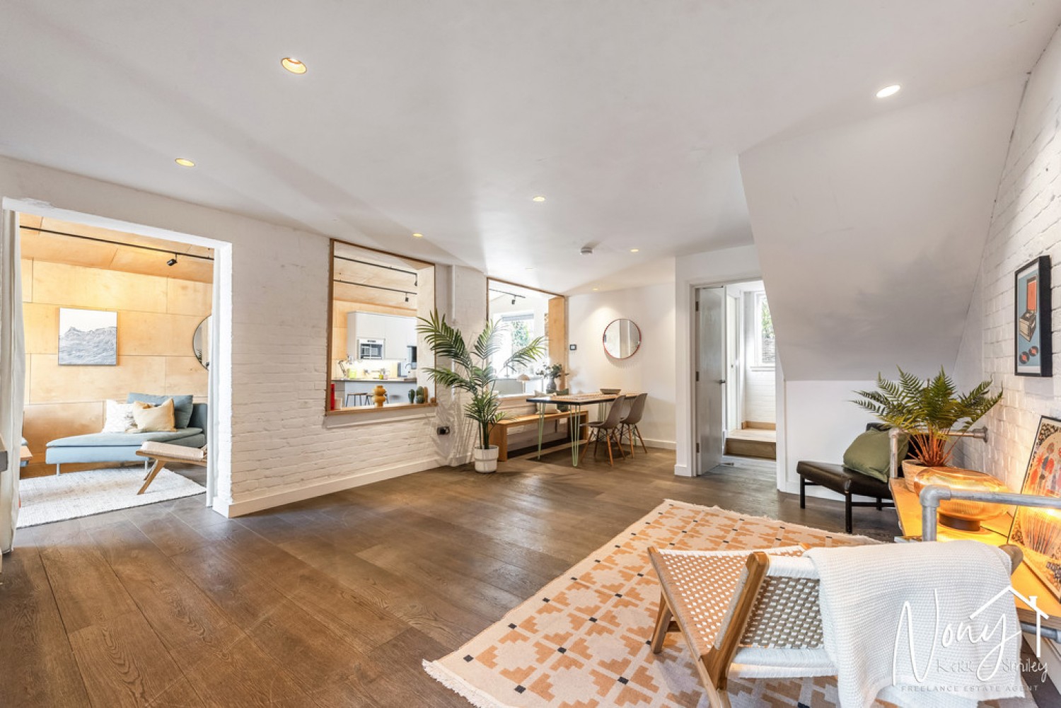 2 bedroom House for Sale Littleton, SO22