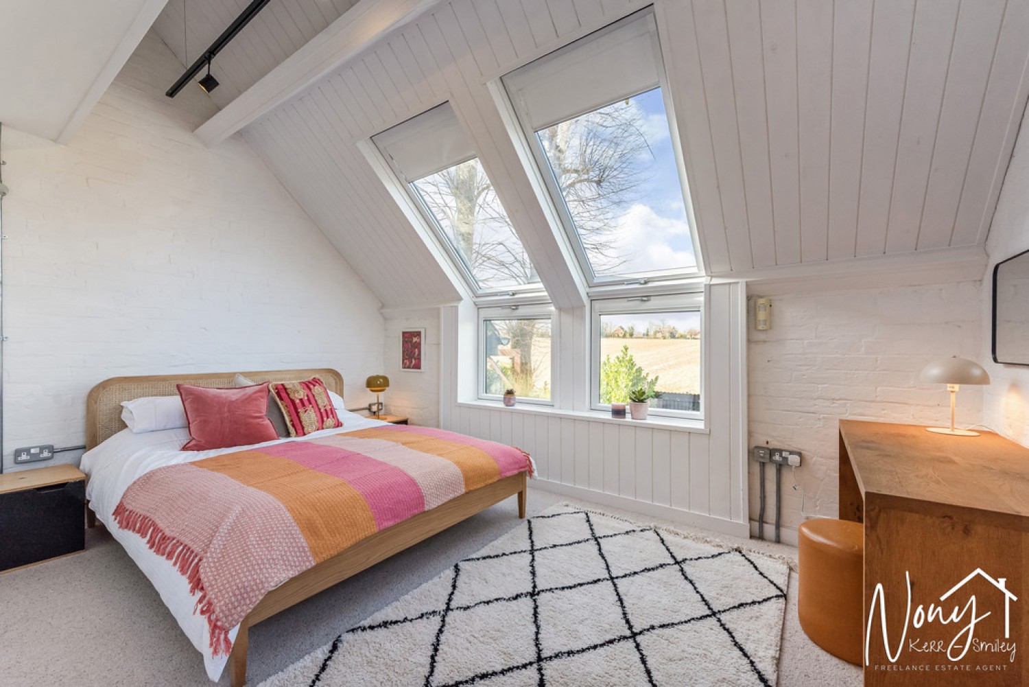 2 bedroom House for Sale Littleton, SO22