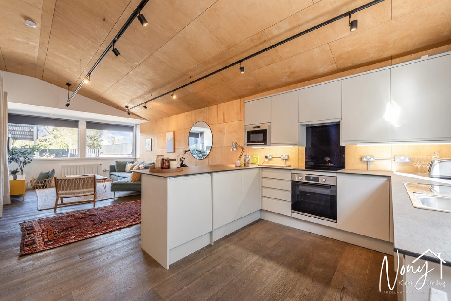 2 bedroom House for Sale Littleton, SO22