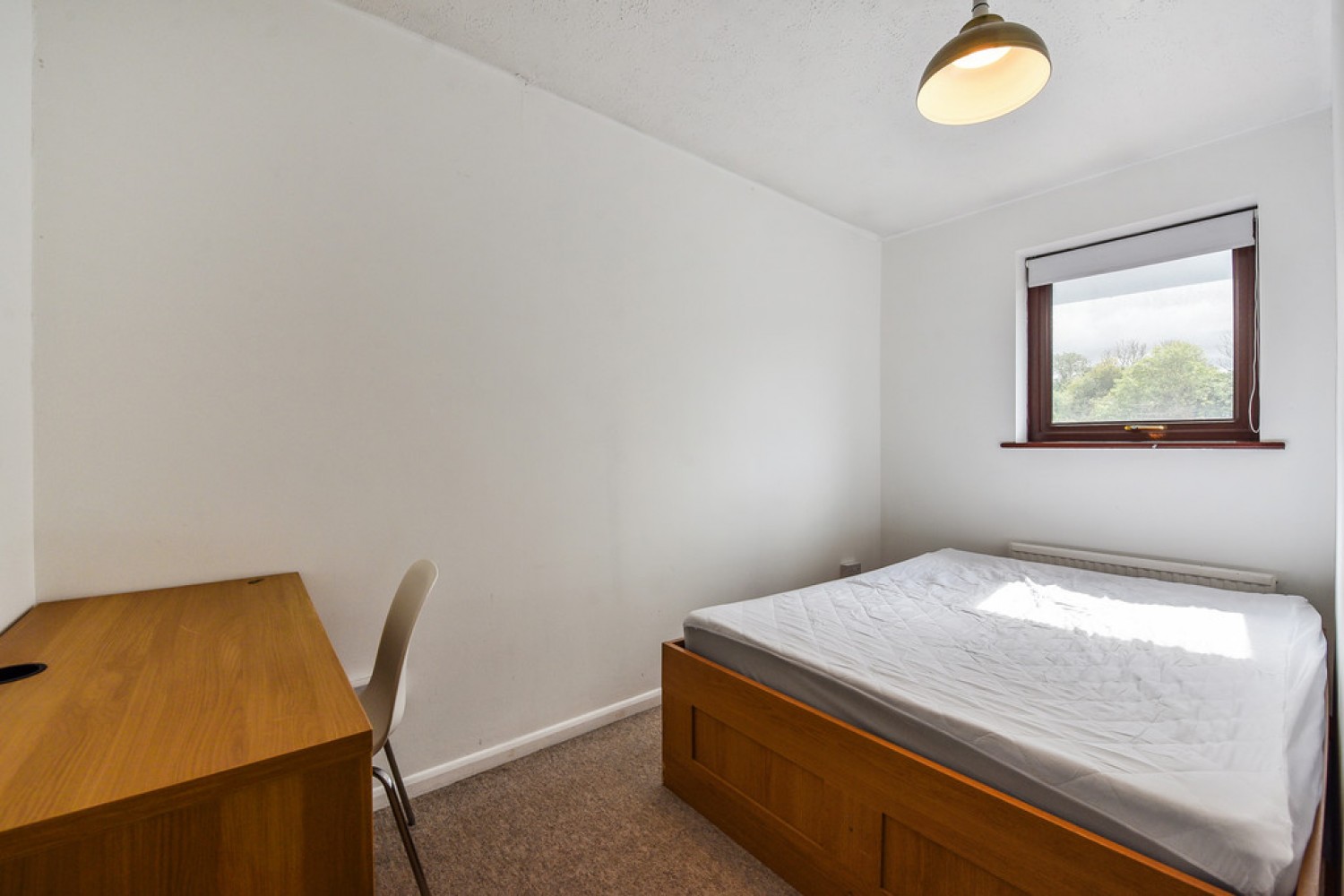 4 bedroom House for Letting Badger Farm, Winchester, Hampshire