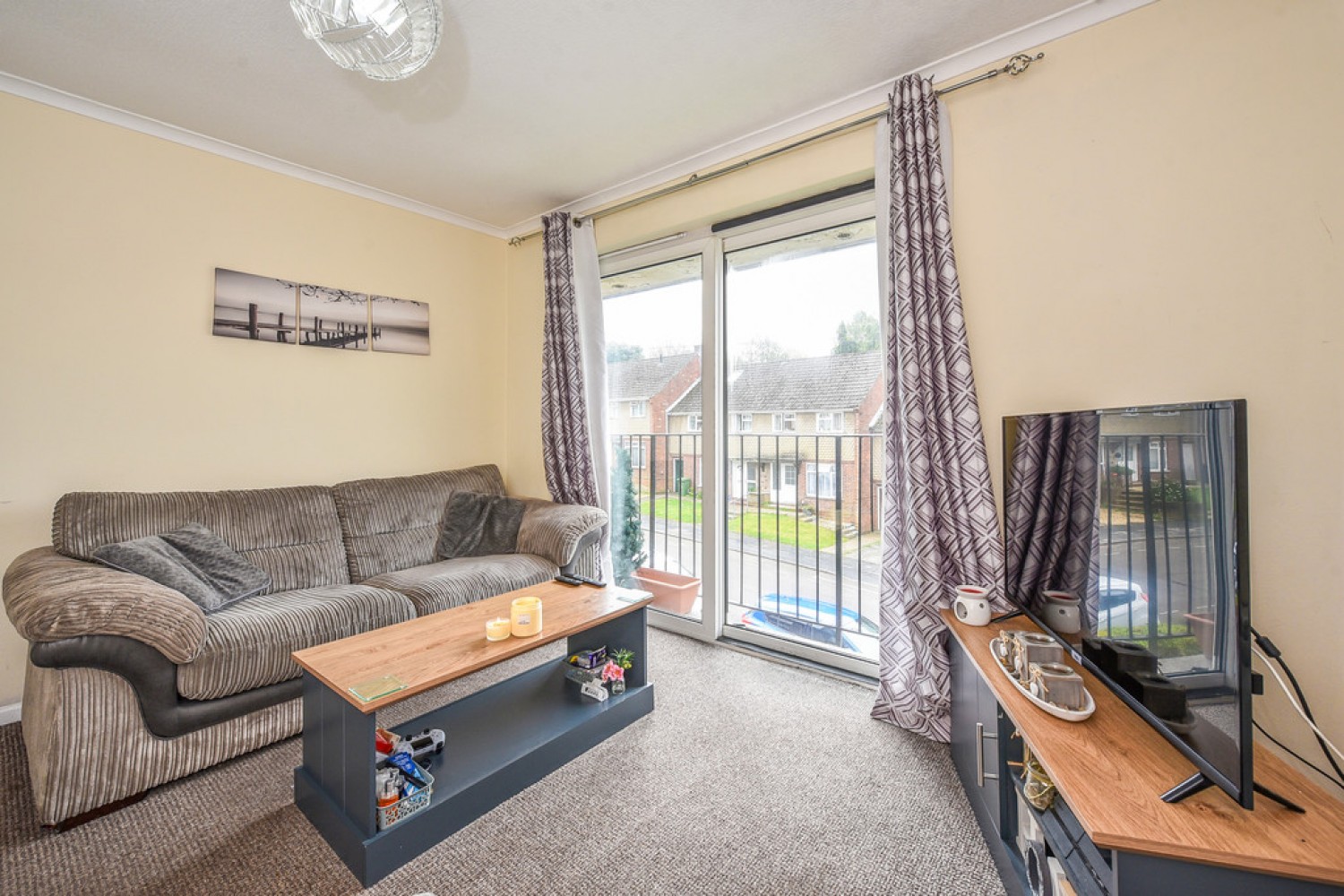 2 bedroom Flat for Sale Firmstone Road, Winchester