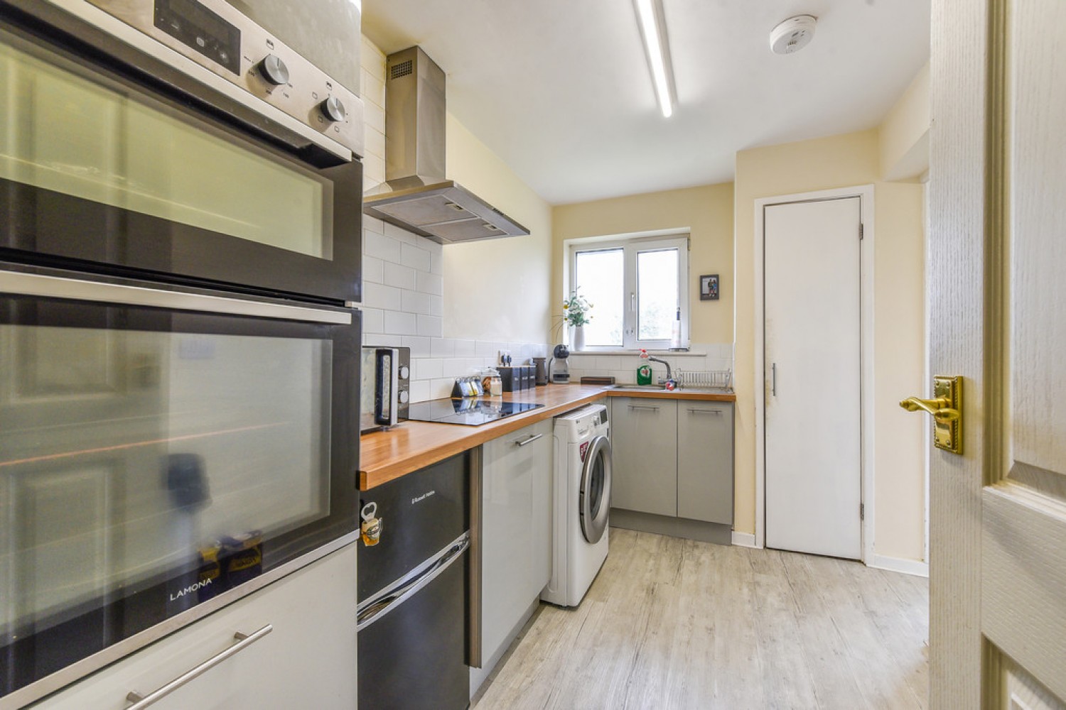 2 bedroom Flat for Sale Firmstone Road, Winchester