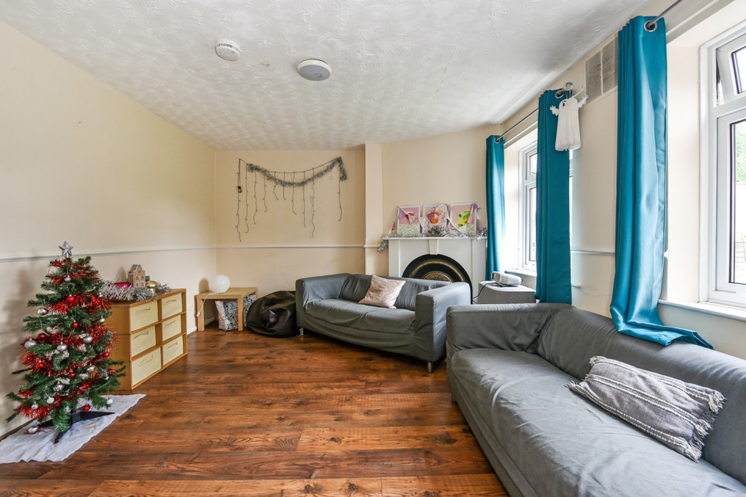 4 bedroom House for Sale Stuart Crescent, Winchester
