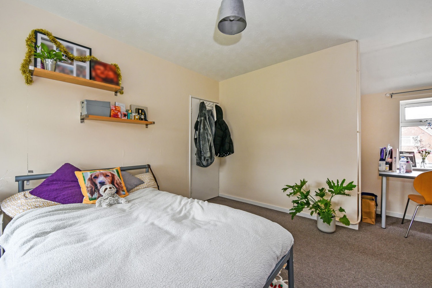 4 bedroom House for Sale Stuart Crescent, Winchester