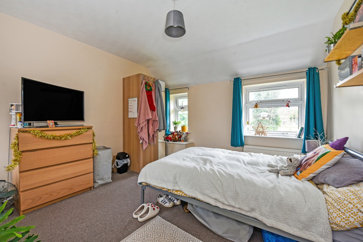 4 bedroom House for Sale Stuart Crescent, Winchester