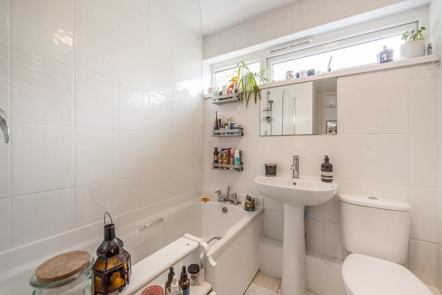 2 bedroom Flat for Sale Stratford Court, Northlands Drive