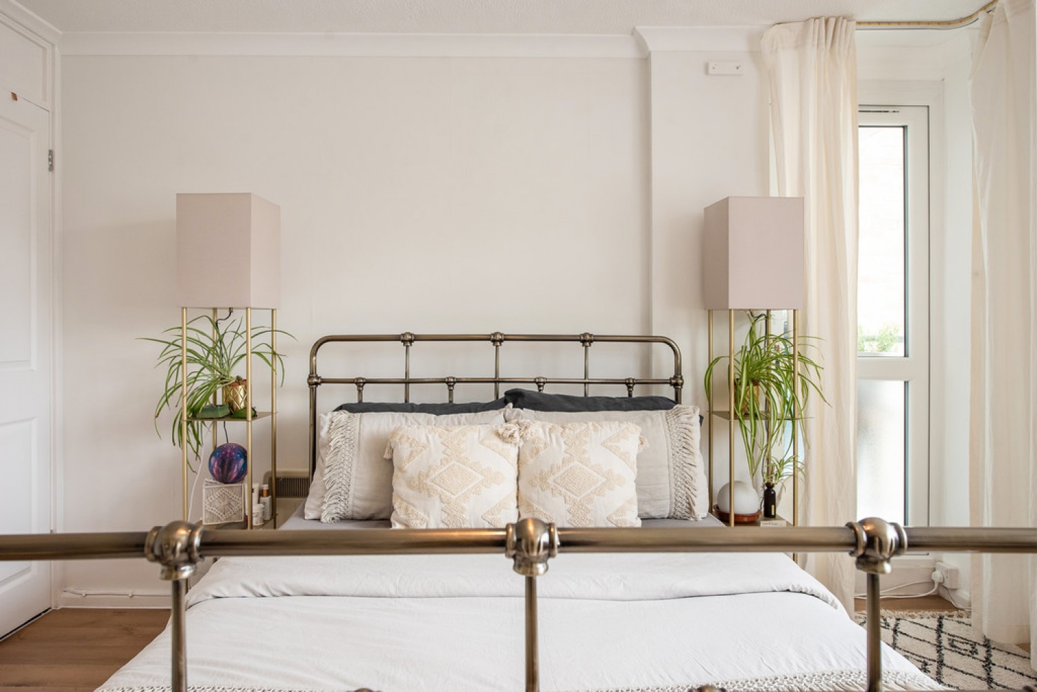 2 bedroom Flat for Sale Stratford Court, Northlands Drive