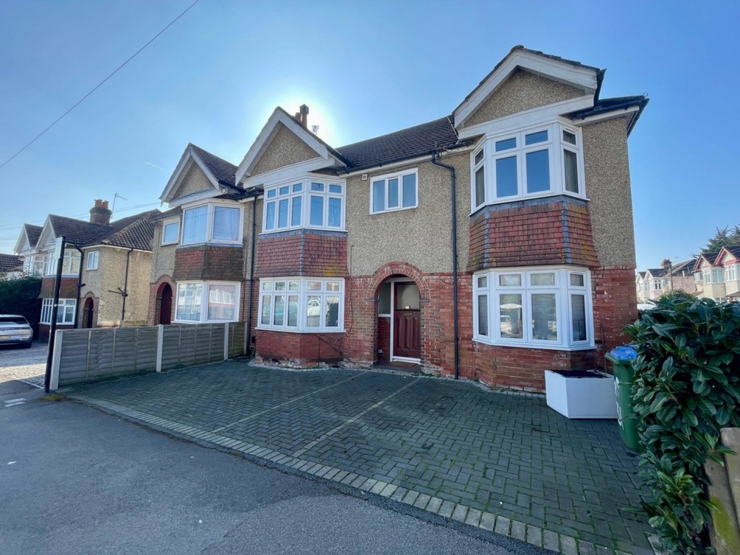 4 bedroom Flat for Letting Ripstone Gardens, Southampton