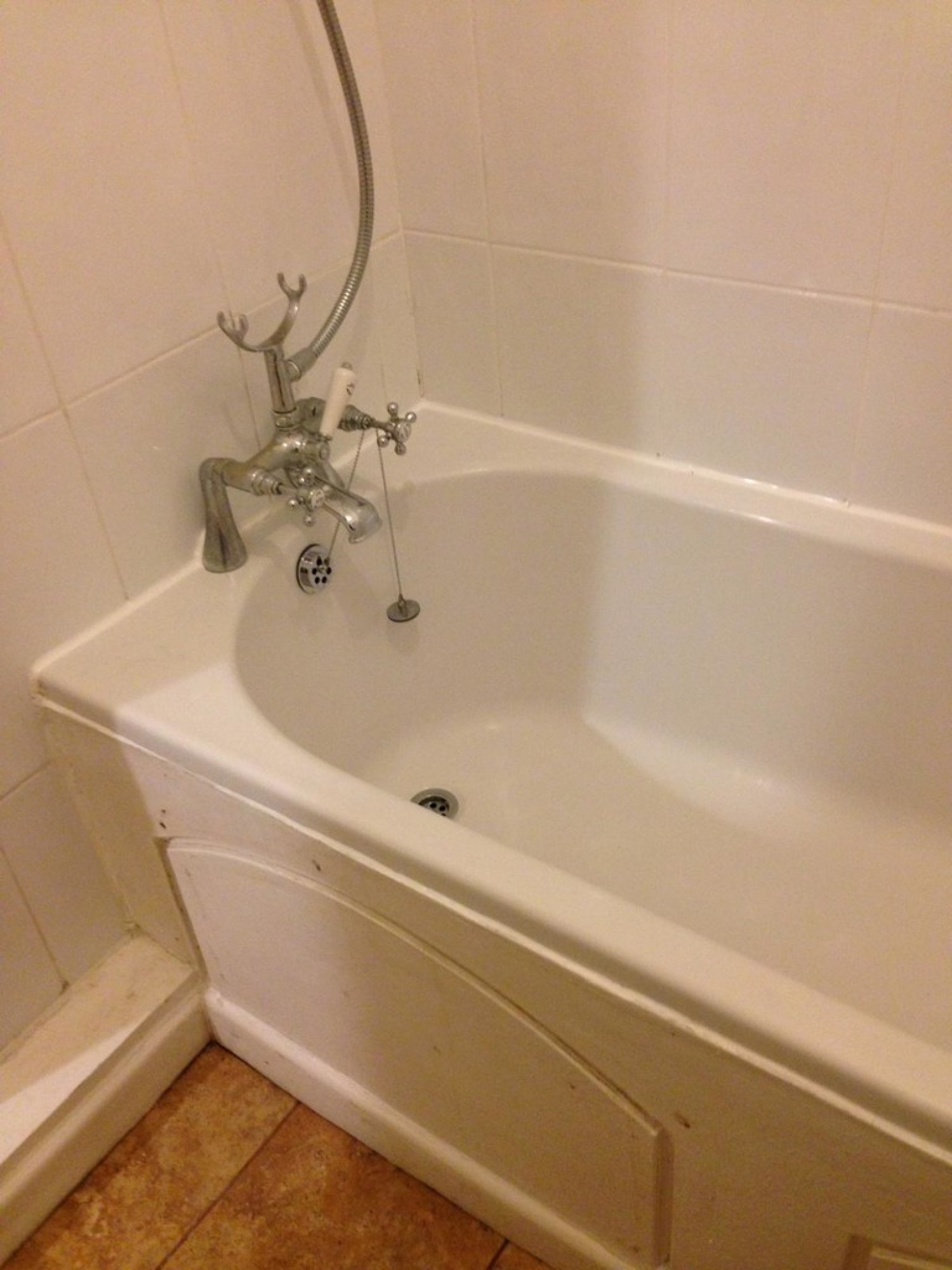 4 bedroom Flat for Letting Ripstone Gardens, Southampton