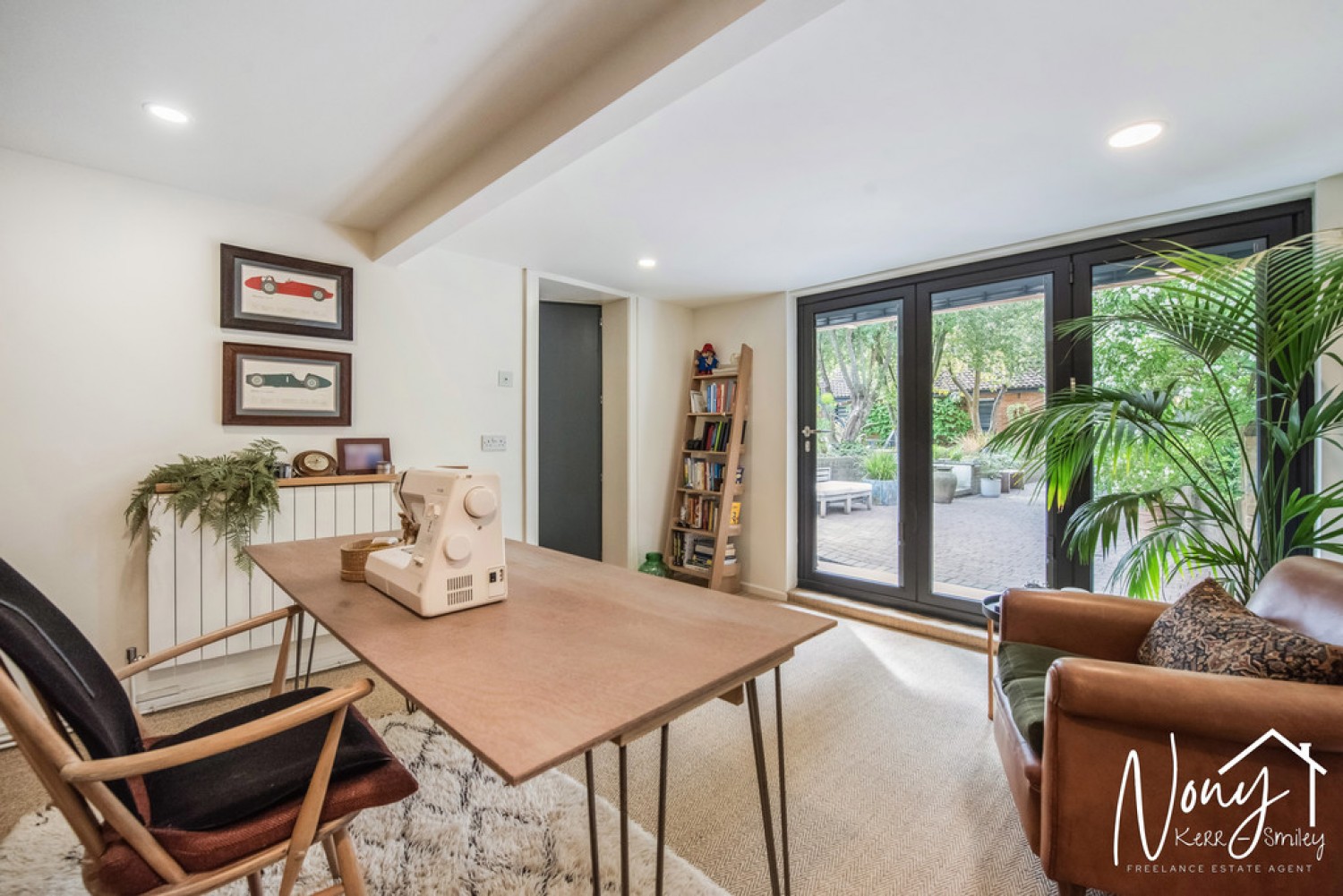 4 bedroom House for Sale Abbots Worthy, Winchester