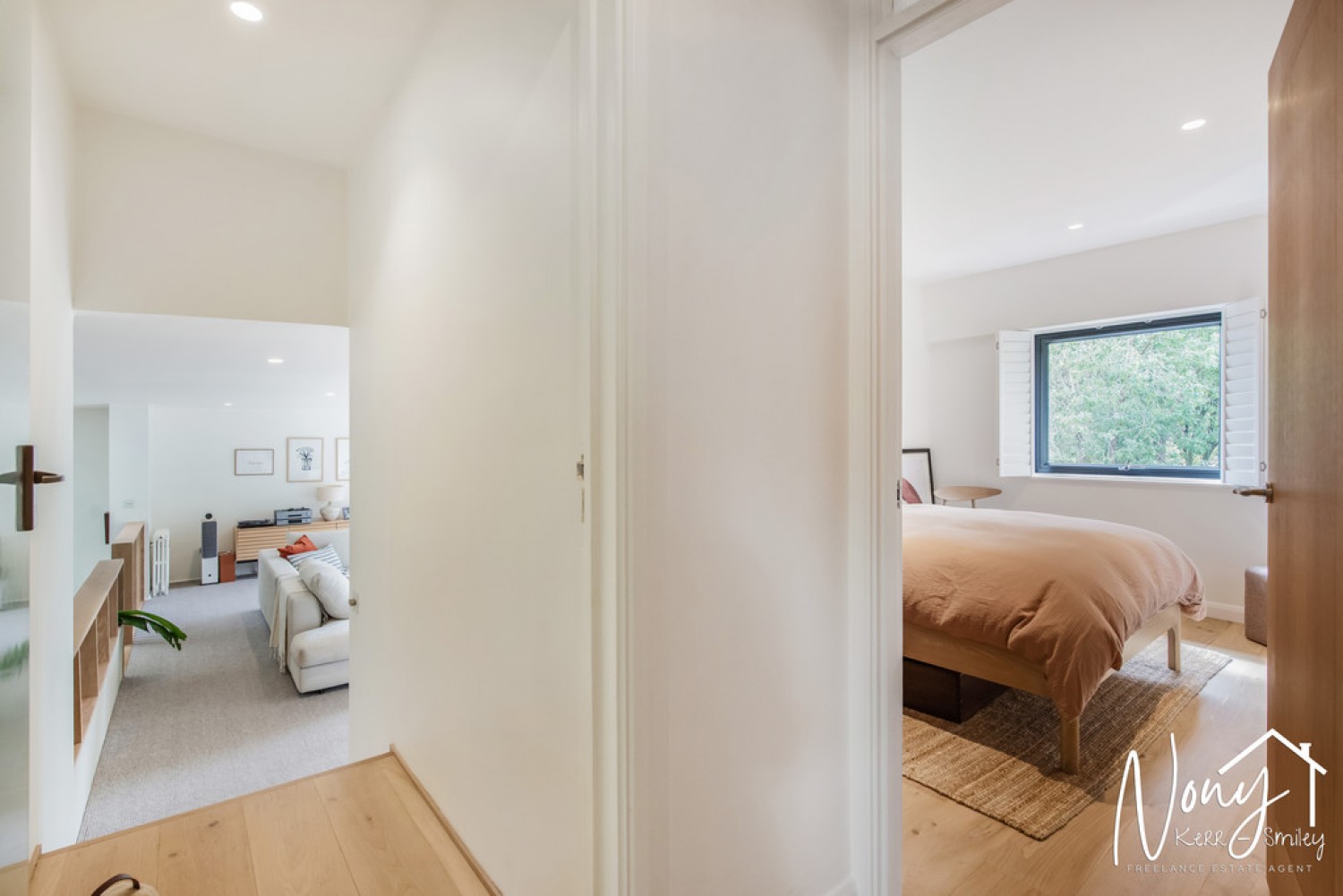 4 bedroom House for Sale Abbots Worthy, Winchester