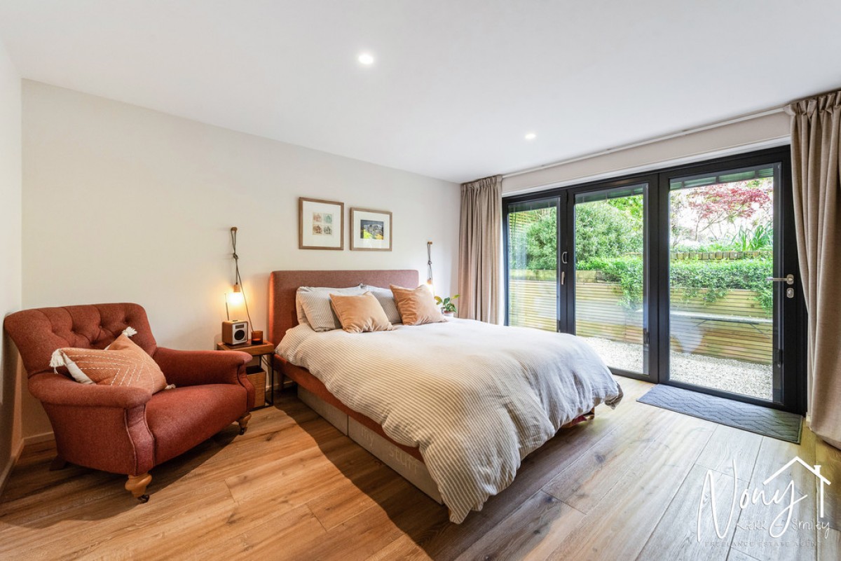 Abbots Worthy, Winchester