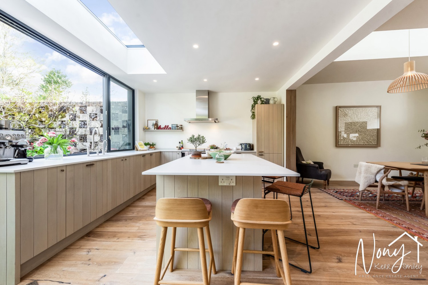 4 bedroom House for Sale Abbots Worthy, Winchester