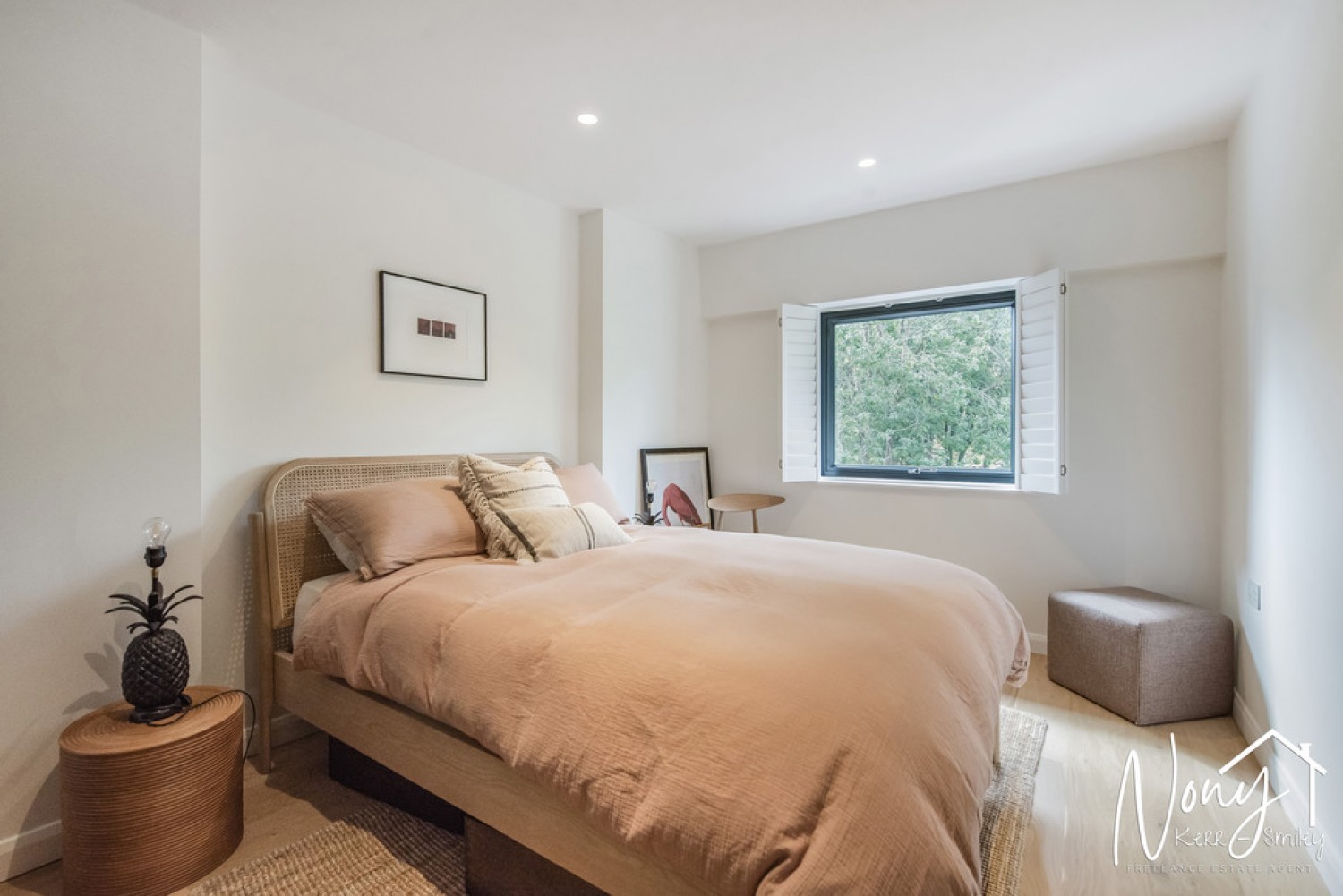 4 bedroom House for Sale Abbots Worthy, Winchester