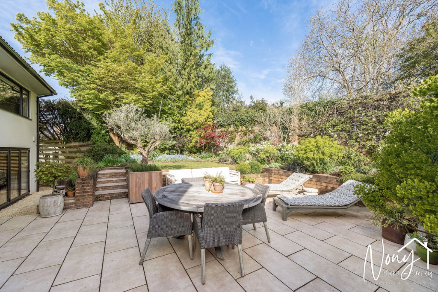 4 bedroom House for Sale Abbots Worthy, Winchester