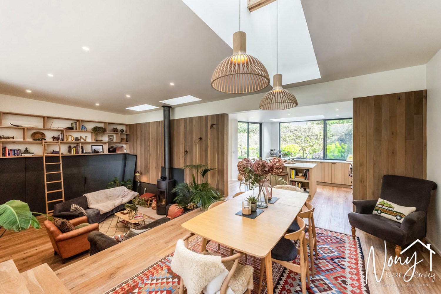 4 bedroom House for Sale Abbots Worthy, Winchester