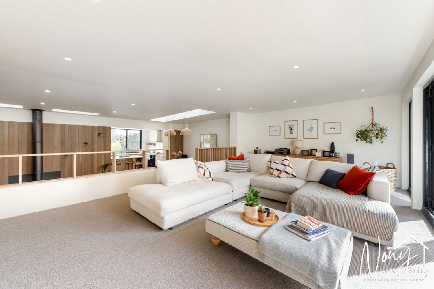 4 bedroom House for Sale Abbots Worthy, Winchester