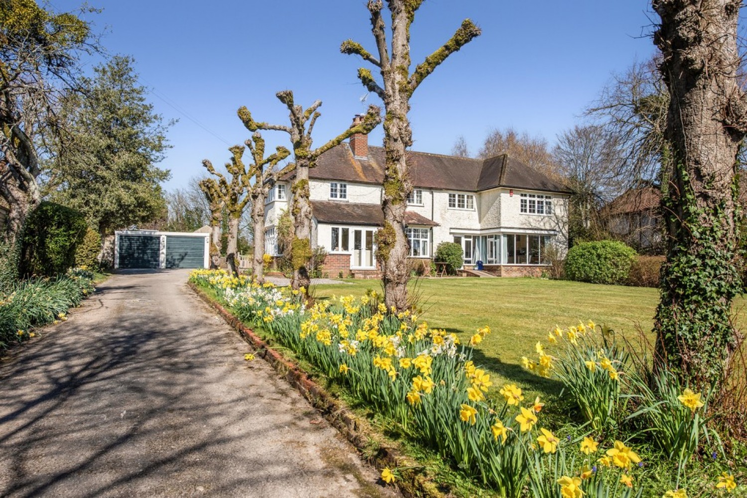 6 bedroom House for Sale Itchen Abbas