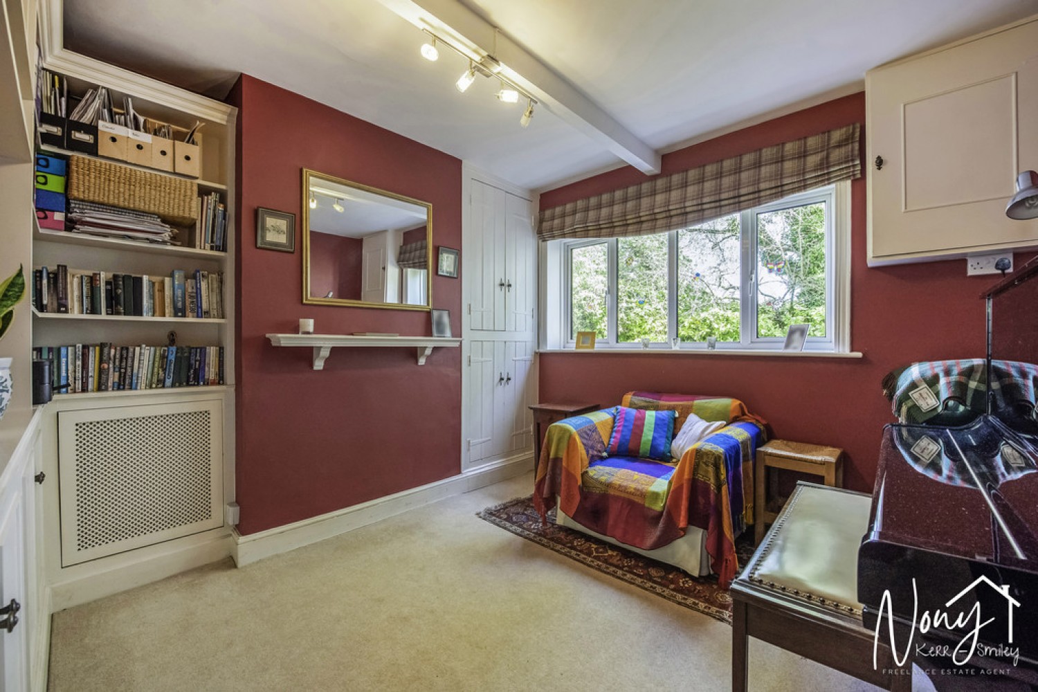 6 bedroom House for Sale Itchen Abbas