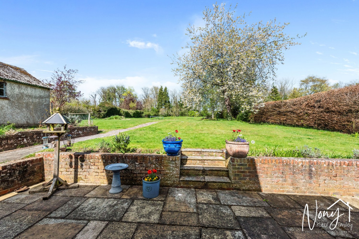 6 bedroom House for Sale Itchen Abbas