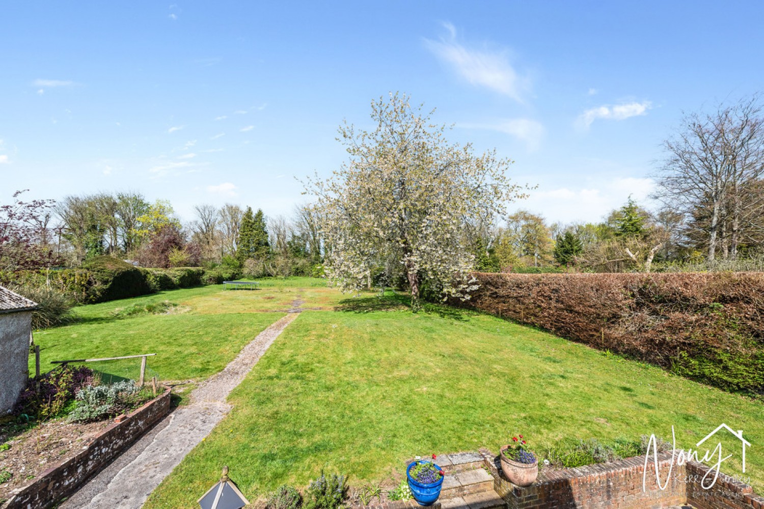 6 bedroom House for Sale Itchen Abbas