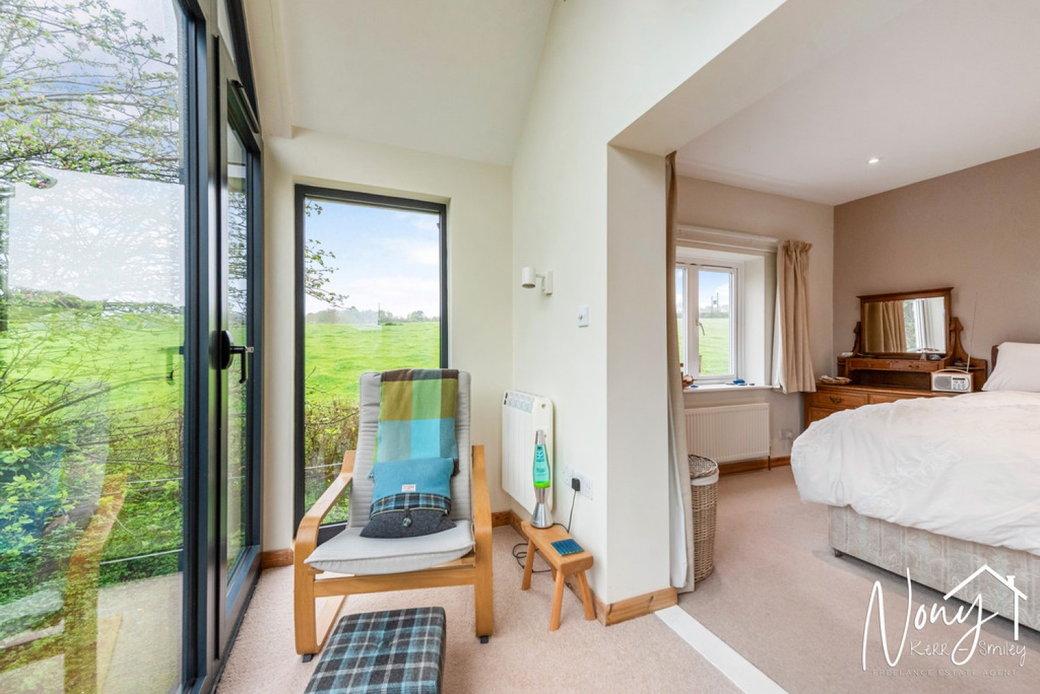 4 bedroom House for Sale Bull Farm, Lovedon Lane