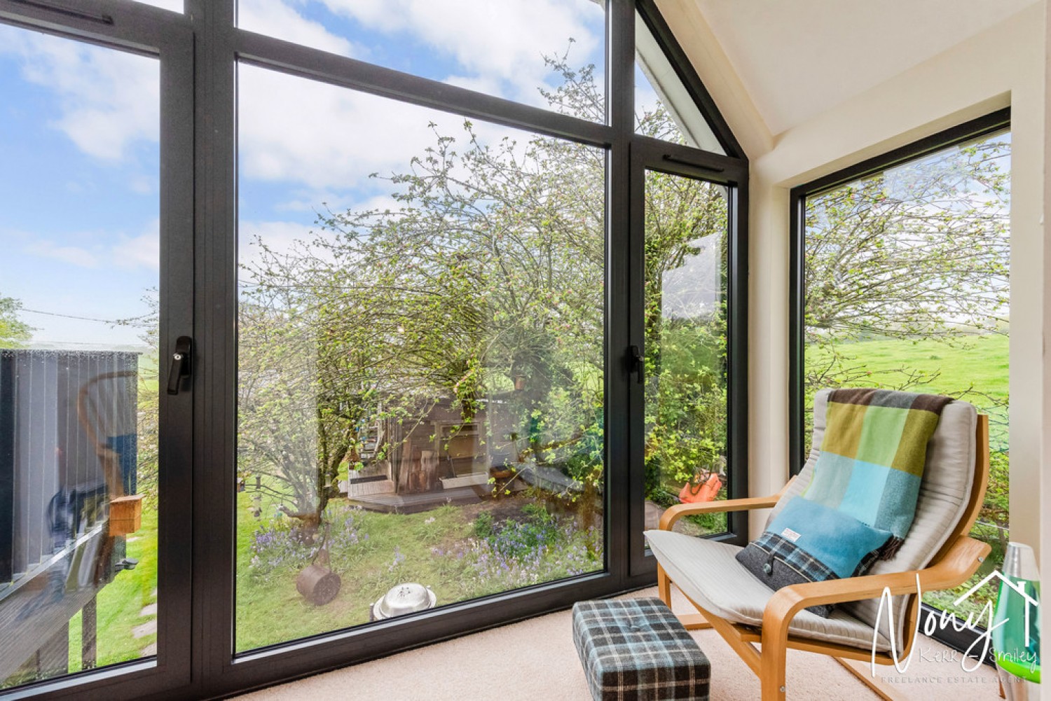 4 bedroom House for Sale Bull Farm, Lovedon Lane