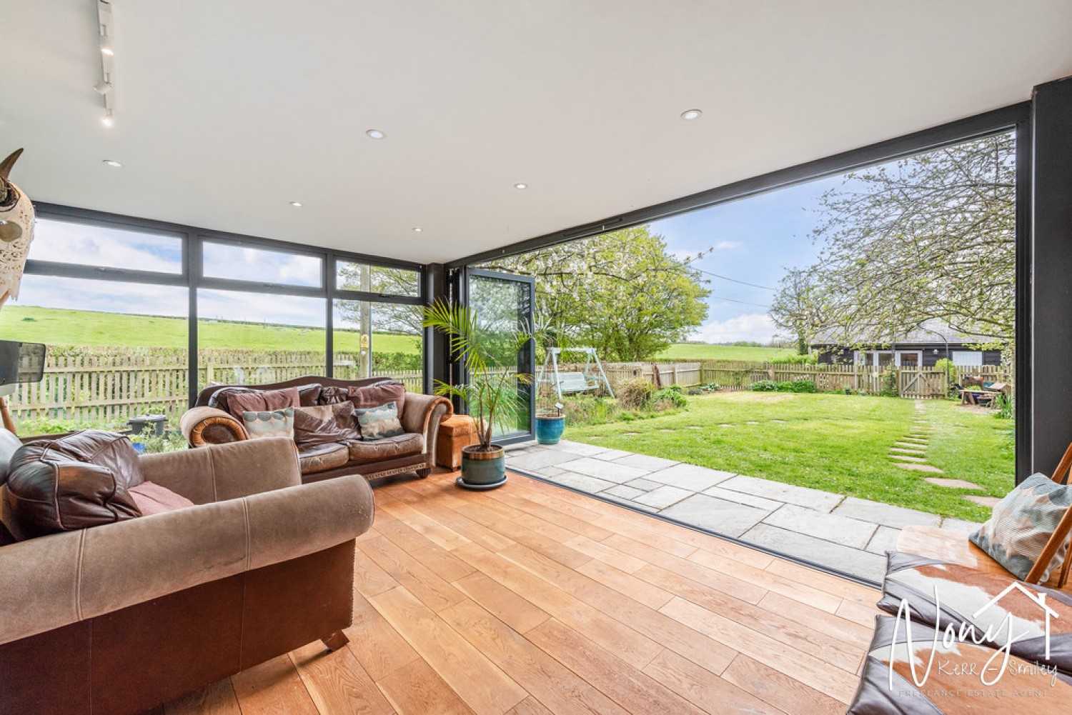 4 bedroom House for Sale Bull Farm, Lovedon Lane