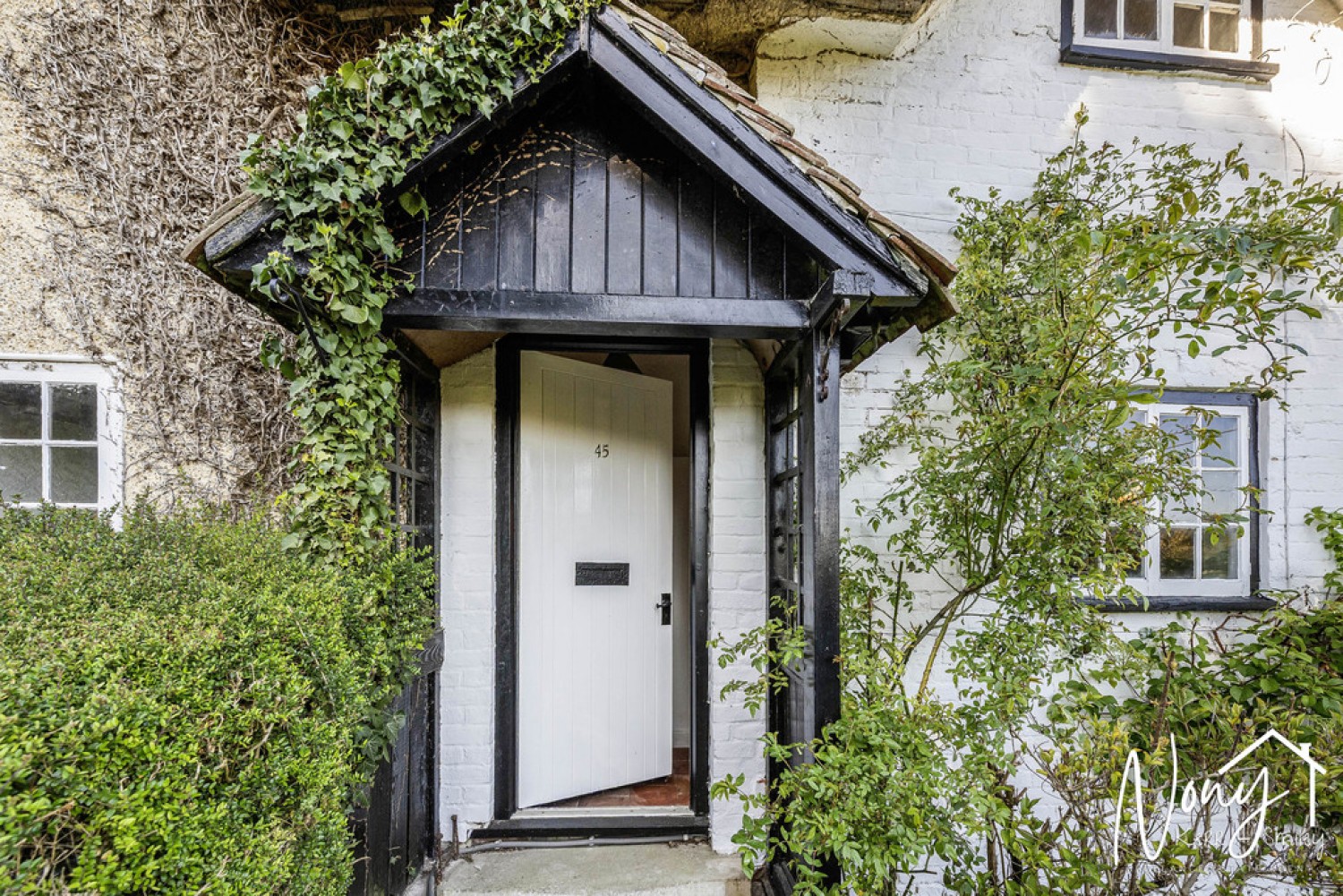 2 bedroom House for Sale East Stratton, SO21