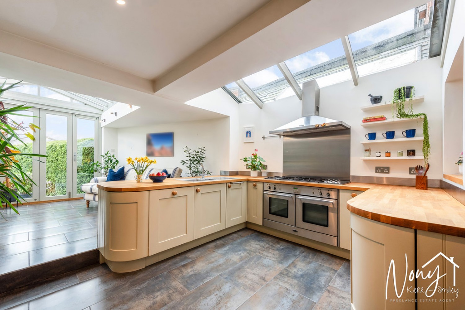 4 bedroom House for Sale Alresford Road, Winchester