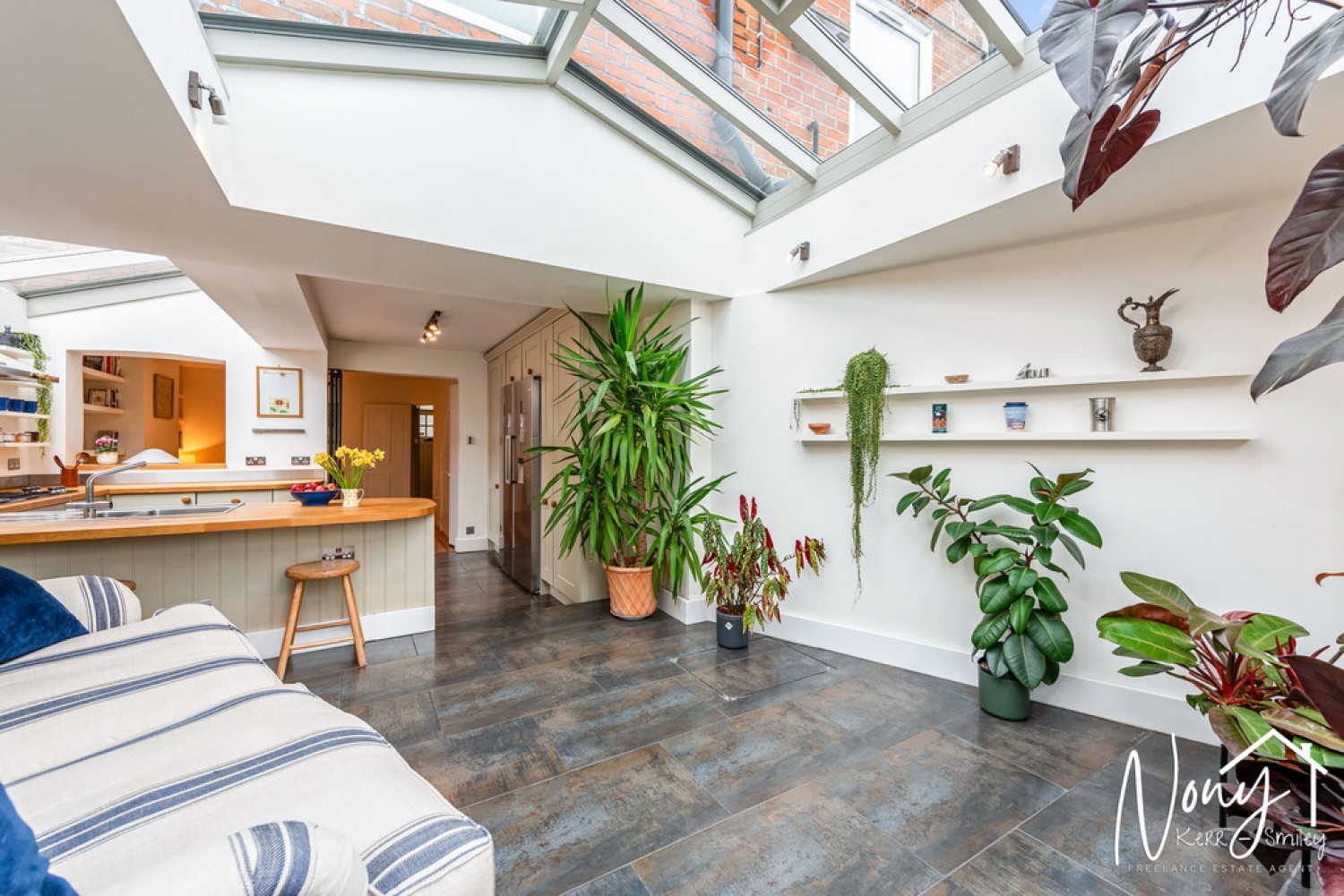 4 bedroom House for Sale Alresford Road, Winchester