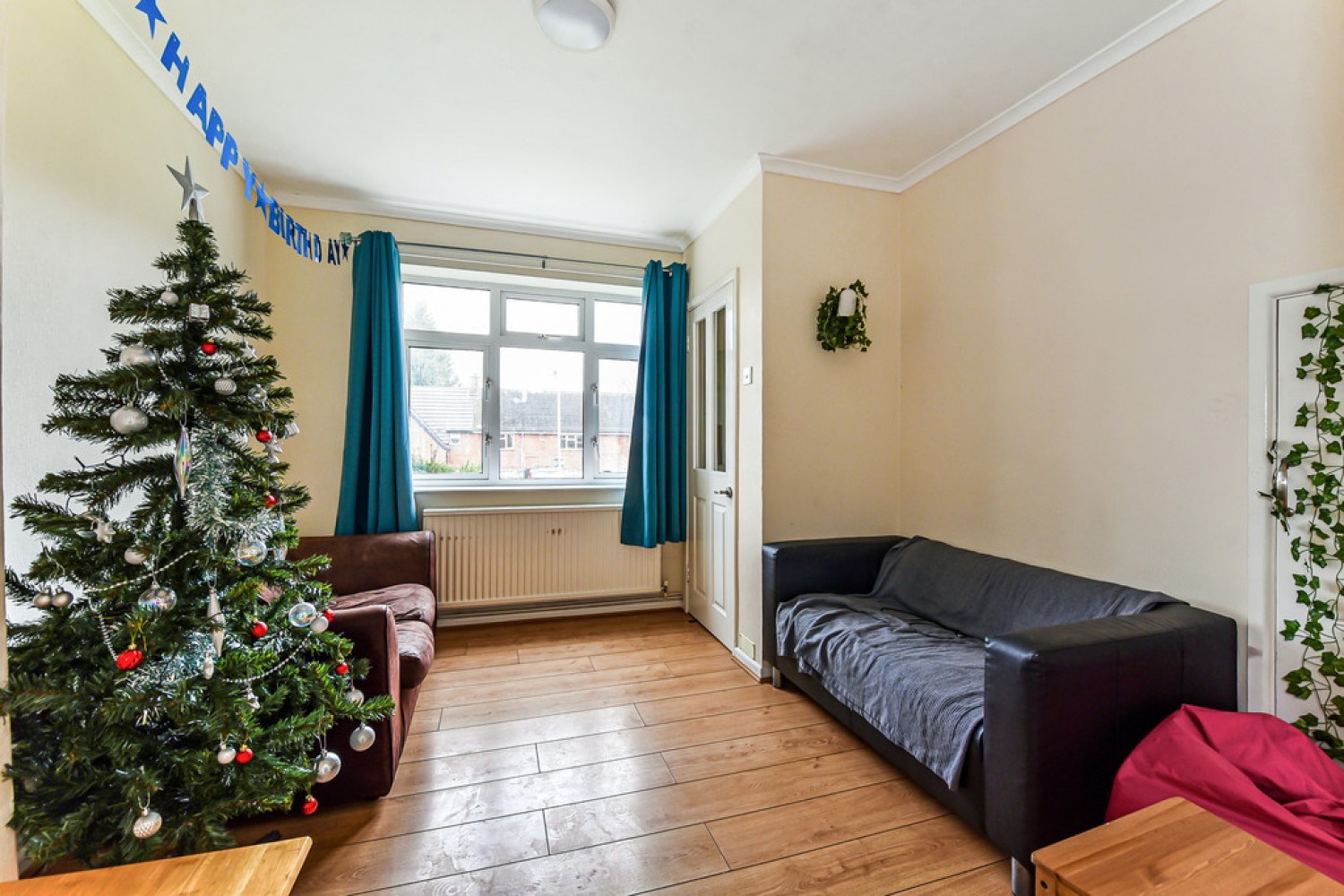 4 bedroom House for Sale Cromwell Road, Winchester