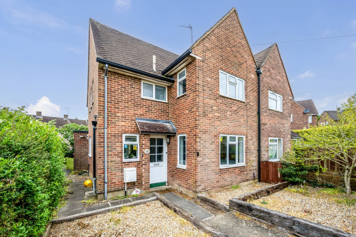 Fox Lane, Winchester