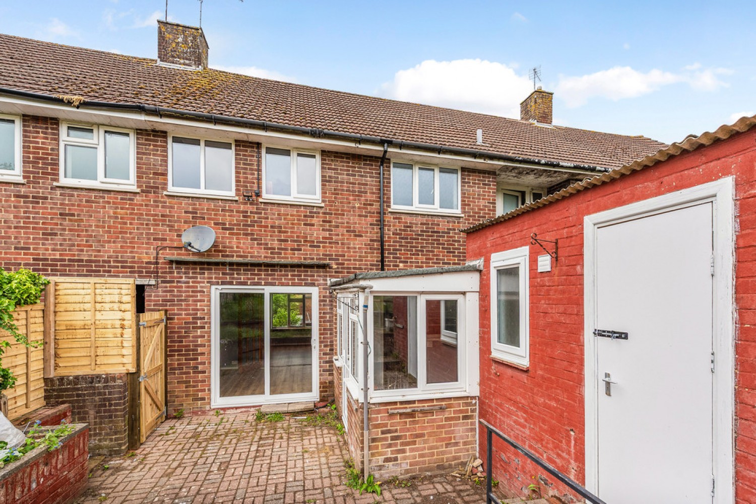 3 bedroom House for Letting Winnall Manor Road, Winnall