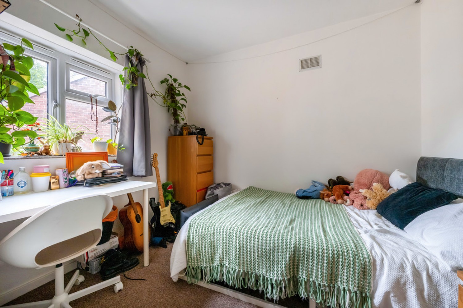 4 bedroom House of Multiple Occupation for Letting Stanmore, Winchester, Hampshire
