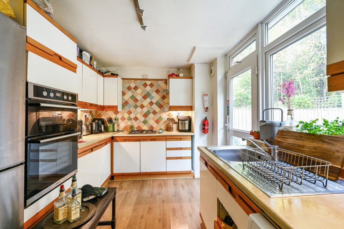 Sparkford Close, Winchester