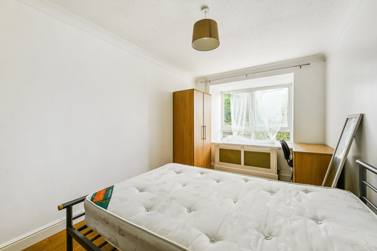 3 bedroom House for Sale Elder Close, Badger Farm, Winchester
