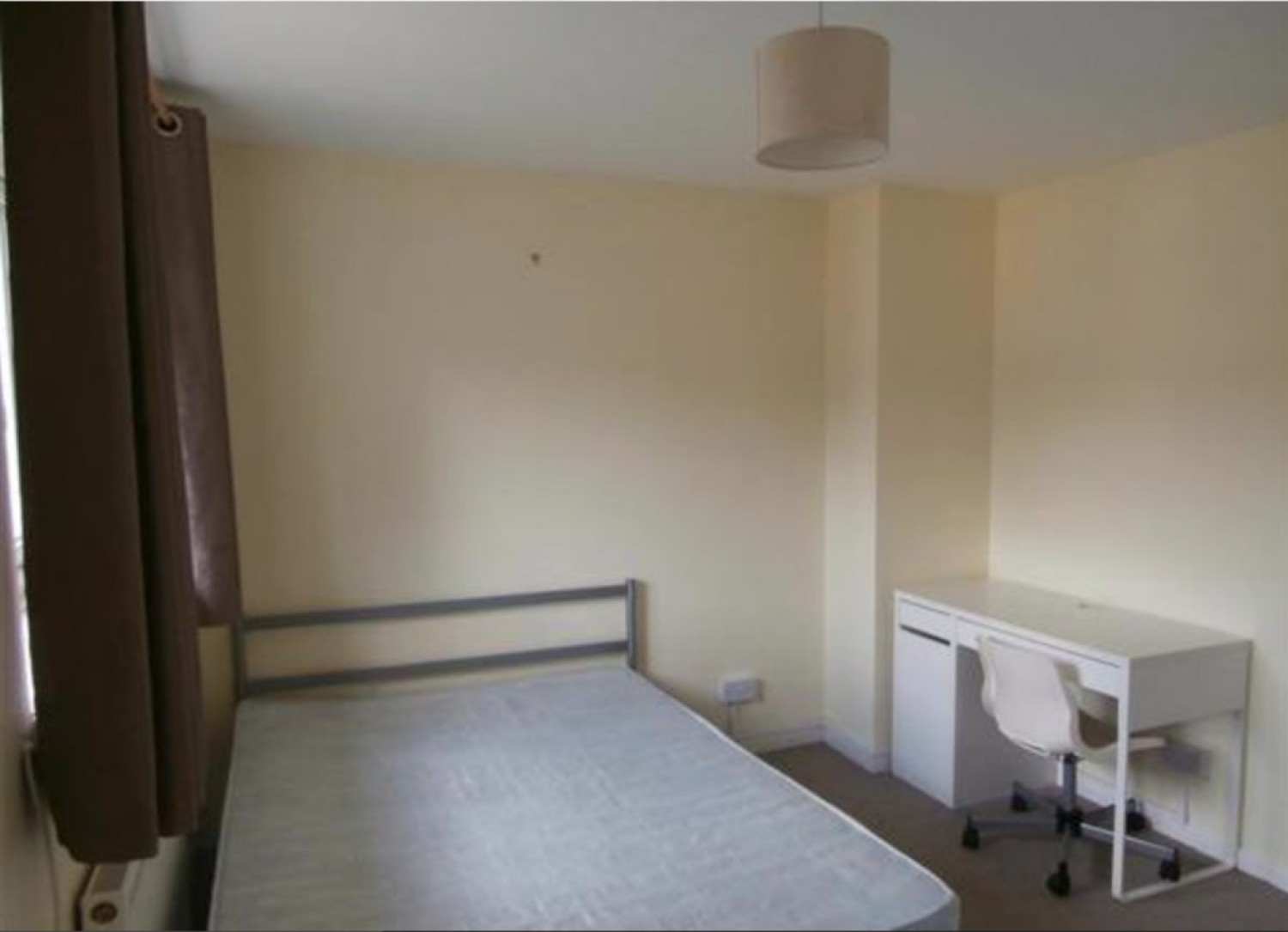 1 bedroom House for Letting Baigent Close, Winnall