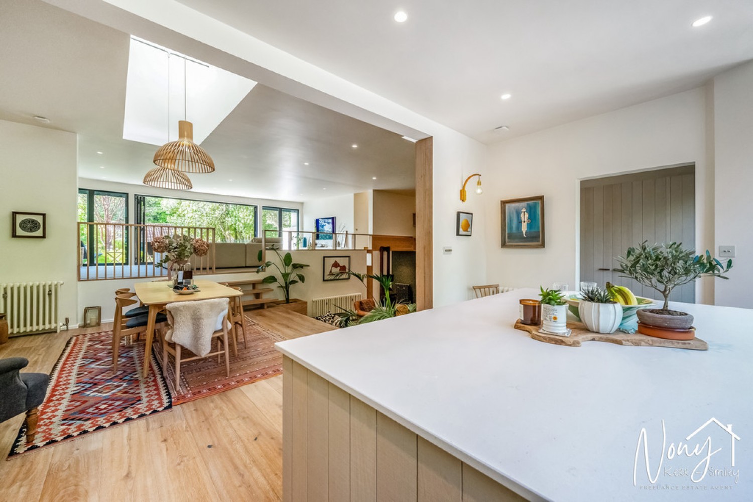 4 bedroom House for Sale Abbots Worthy, Winchester
