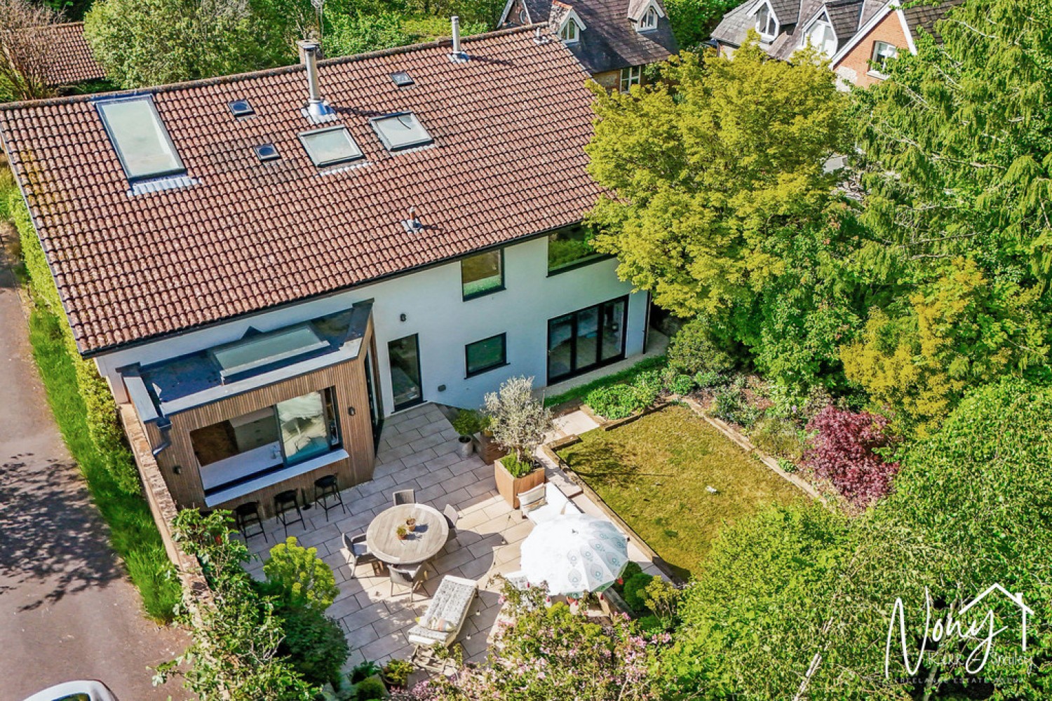 4 bedroom House for Sale Abbots Worthy, Winchester
