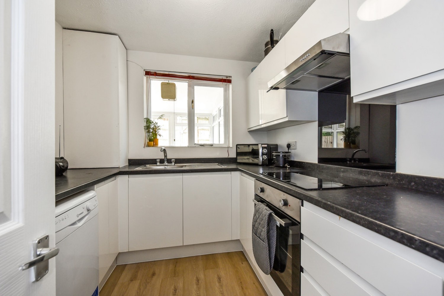 1 bedroom House of Multiple Occupation for Letting Honeysuckle Close, Badger Farm, Winchester