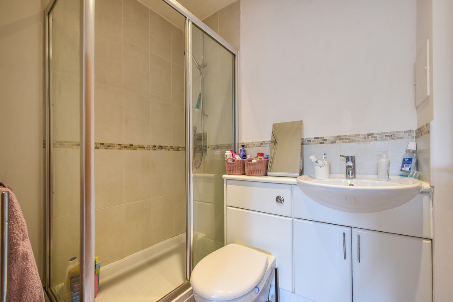 2 bedroom Flat for Sale Church Green Close, Winchester