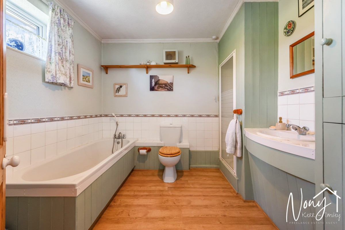 Hazeley Road, Twyford